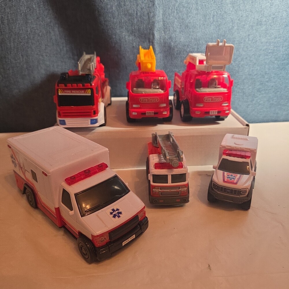 Fire Truck Ambulance Lot 6pc Emergency Rescue Play Set - Picture 2 of 16